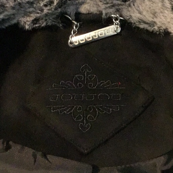 Jacket - Picture 5 of 8